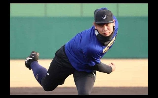 鷹22歳右腕の計り知れないポテンシャル　名トレーナーは「怪物」、千賀も大絶賛