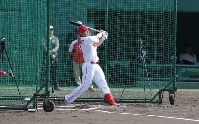 絶対的主砲・鈴木誠也ほか広島東洋カープのV奪還への戦いが本格始動！ 