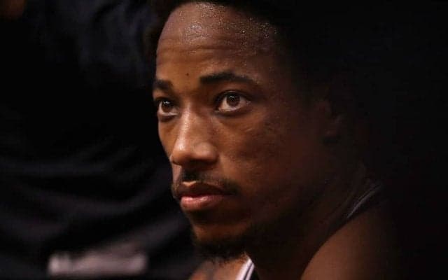 歴史的な1カ月を過ごしたデマー・デローザン、エースを軸にオフェンス絶好調ながらスパーズの憂鬱は深まる