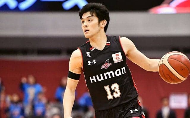 特別指定で加入した中村浩陸、西地区首位の大阪エヴェッサを走らせる「プレッシャーは感じていないですね」