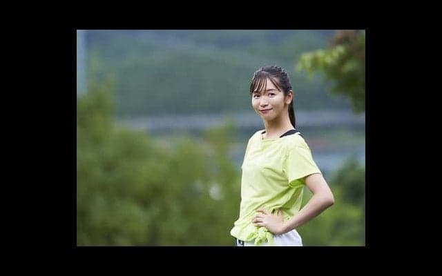 傳谷英里香さん、エクササイズで練習効果アップ。体勢が少しきつい！