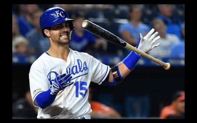 【MLB】サイン盗みで恨み節…　2018年球宴逃したロイヤルズ二塁手「アルトゥーべに奪われた」
