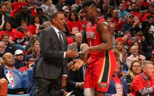 全世界が注目するNBAデビュー戦、ザイオン・ウィリアムソンをベンチに下げたペリカンズの意図とは？