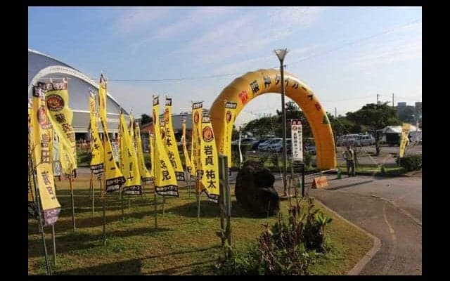 選手の“ハイタッチ損傷”は防ぎたい…NPB9球団が集結する沖縄キャンプの歩き方