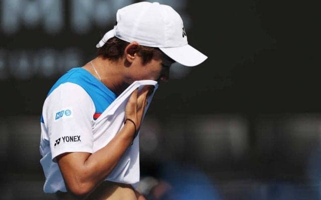 「今は勝てない......」。ジョコビッチに完敗の西岡良仁が明かした胸の内