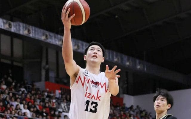 スランプを乗り越え王者を相手に堂々のプレー、富山グラウジーズの前田悟「責任感を持ってプレーしたい」