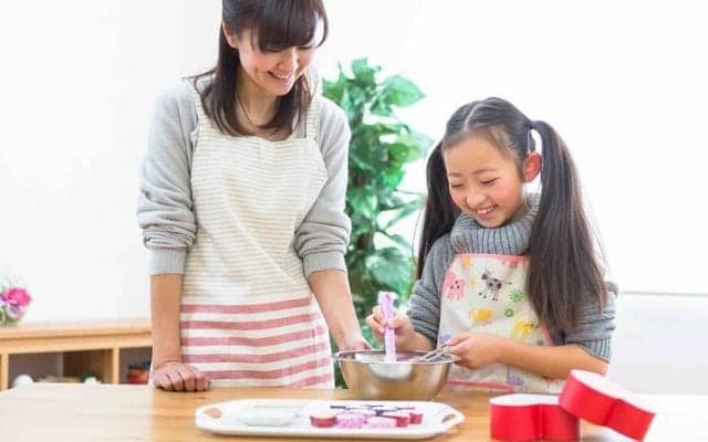 出張シェフが、子どもの手作りバレンタインをサポートする 「プロのチョコサポ」登場！