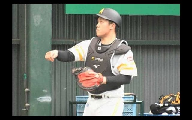 鷹ドラ2海野、“初ブルペン”で38歳和田の投球をド緊張捕球　「認められるように…」