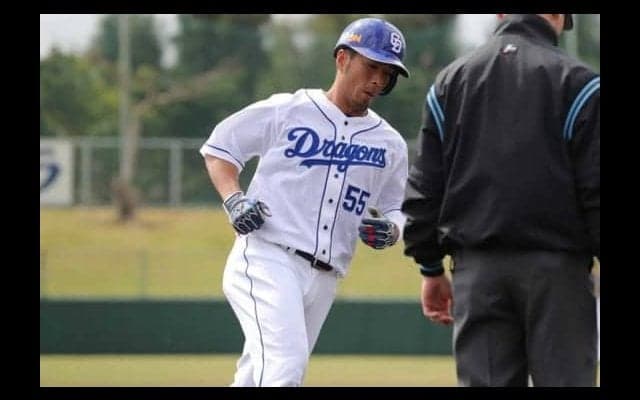 中日福田が今季初打席初ホームラン！　第1打席で左中間へ特大の先制2ラン