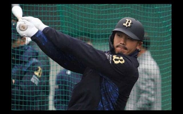 オリT-岡田が放つ“らしさ”溢れる鮮やかな放物線　32歳を祝う超特大バースデー弾！