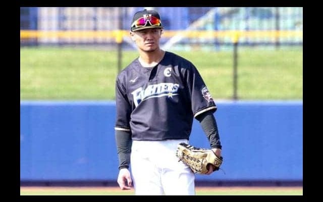 日本ハム西川、初実戦で2三振も手応え　「スイングできたので一歩前進です」