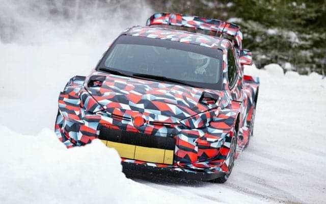 GRヤリスをベースとした2021年型ヤリスWRCを観察する