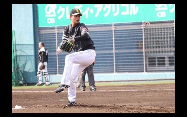 鷹・甲斐野、開幕は絶望的に…　右肘違和感で森ヘッド「開幕はしんどい」