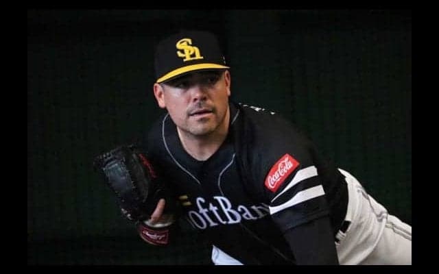 鷹ムーアの人間性に絶賛の声　甲斐「いい男」工藤監督「ジェントルマン」