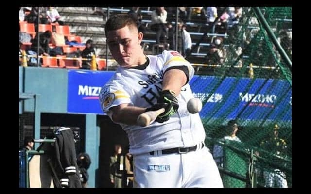 鷹、砂川リチャードの登録名を「リチャード」に変更と発表　期待の育成3年目内野手