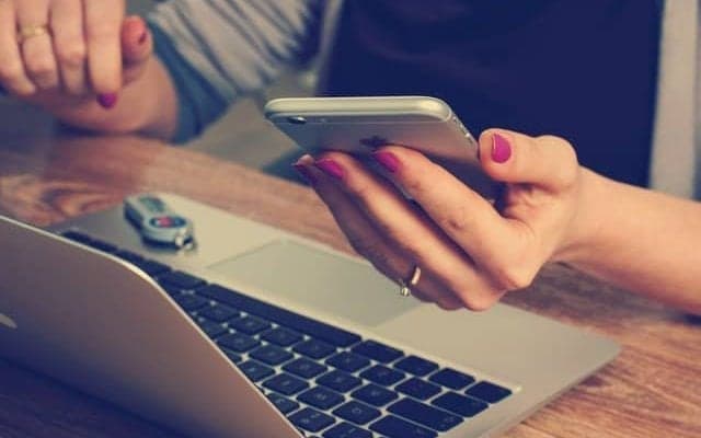 【Amazonタイムセール】今日のおすすめは、スマートウォッチ、デジタルチェキなど6品をピックアップ