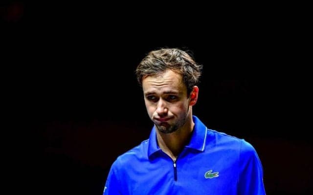 絶好調から一転、世界5位メドベージェフにいったい何が？