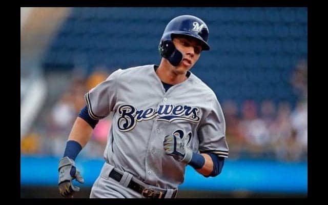 【MLB】18年MVPイエリッチ、日系の51歳美人母との2Sに「本当に可愛い」　子育て手腕にも称賛の声