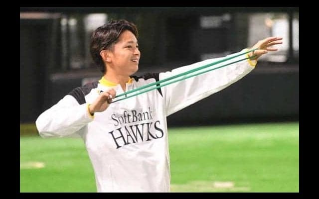 「僕、プロになれますか？」　ソフトバンク東浜が明かすリチャードとの出会い