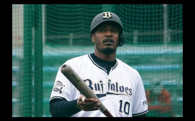 3年経った今でも「最もクレイジー」　オリ新助っ人ジョーンズ“伝説HRキャッチ”に再脚光