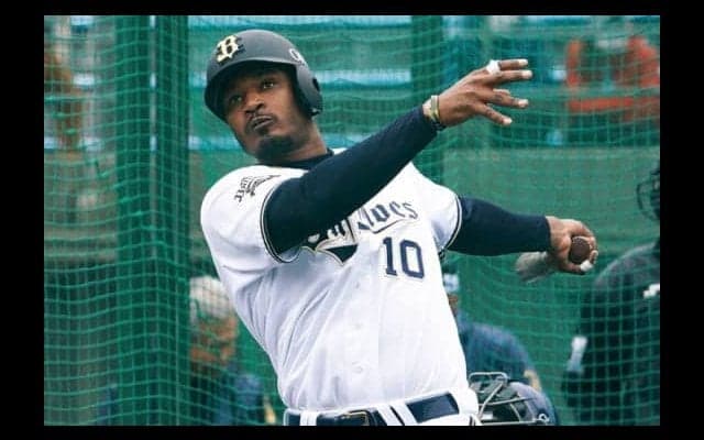 筋金入りのオリックスファン！　なにわ男子・藤原丈一郎さんがAJと今季打線を語る