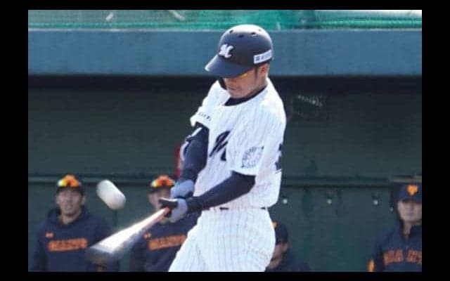 ロッテ鳥谷、2試合ぶり安打をマーク　二塁守備では“移籍後初失策”の場面も
