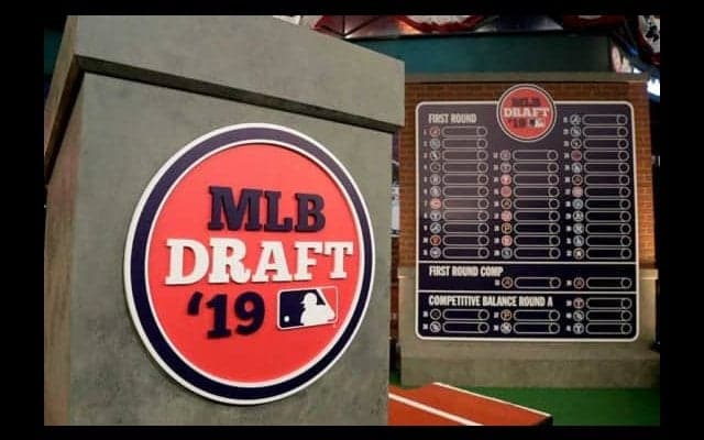 【MLB】新型コロナ禍で財政逼迫…　年間約440億円かかるドラフト会議などが中止危機に