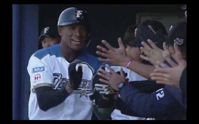 日本ハム2年目万波中正が圧巻アーチ　西武下手投げ與座から逆方向の右翼席へ！