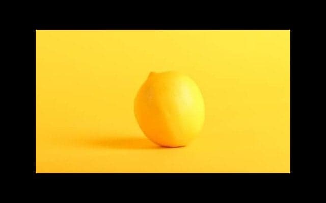 ビタミンCだけじゃない？！レモンの健康効果に注目！