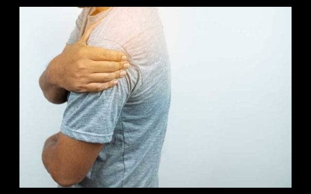 【teams】草野球選手は知ってほしい　硬式野球出身者なら必ず直面する「草野球肩」の正体は？