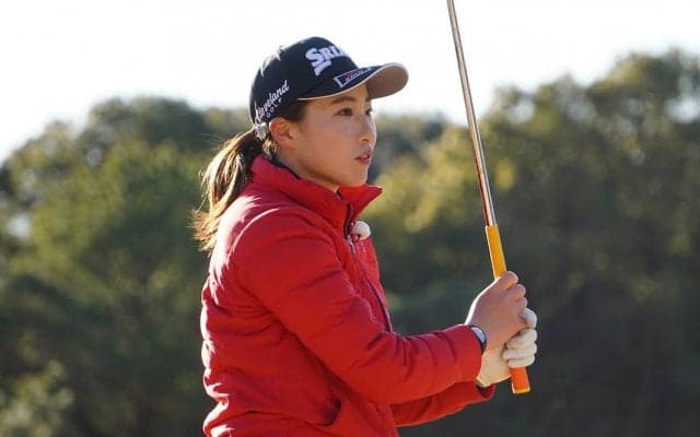 「転がせるときは8番アイアン」澁澤莉絵留のランニングアプローチ