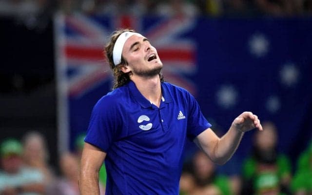 チチパス ラケット破壊で父に怪我を負わせてしまい、即座に母に怒鳴られる