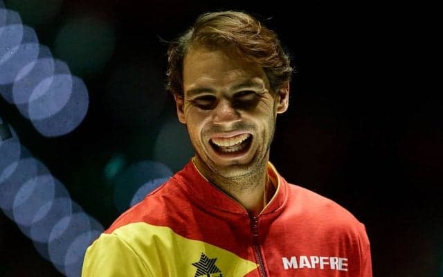 アナ雪のオラフにハグ！ナダルがディズニーランド・パリを笑顔で満喫