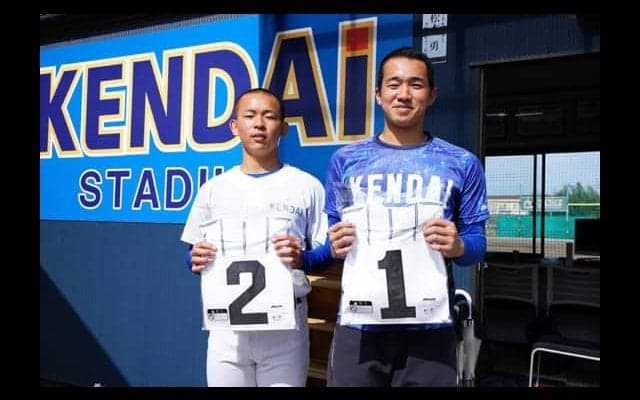 【高校野球】昨秋関東王者・健大高崎が“幻”の選抜ユニホーム贈呈式　エースの下「これを着て試合を…」