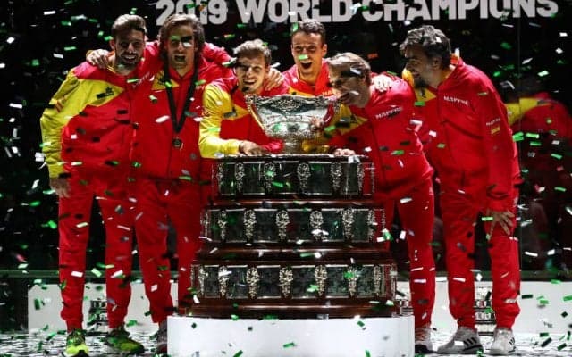 ナダルが1週間で8勝と大車輪の活躍。スペインが8年ぶりにデ杯優勝