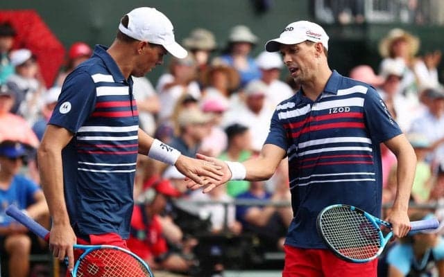 双子ならではのコンビネーション。絶対に抜かせない鉄壁のネットプレー【2019名プレー】