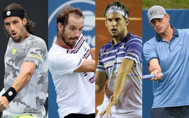 一人で4人の選手のモノマネ。一番似ているのは？