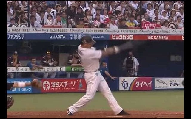 【球界名場面】「最高の引退試合」　井口資仁がファンに別れを告げた劇的な一発