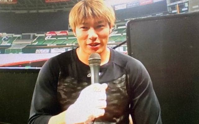 鷹・柳田、自宅では「子供をバーベルに…」!?　活動休止中の様子を明かす