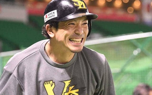 鷹・松田宣が「熱男～！」でコロナ打倒　球団公式SNSでファンに呼びかけ