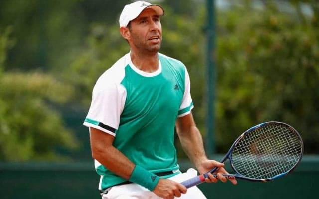 妻・息子・娘とどんちゃん騒ぎ？ステイホームで楽しい時間を過ごす選手