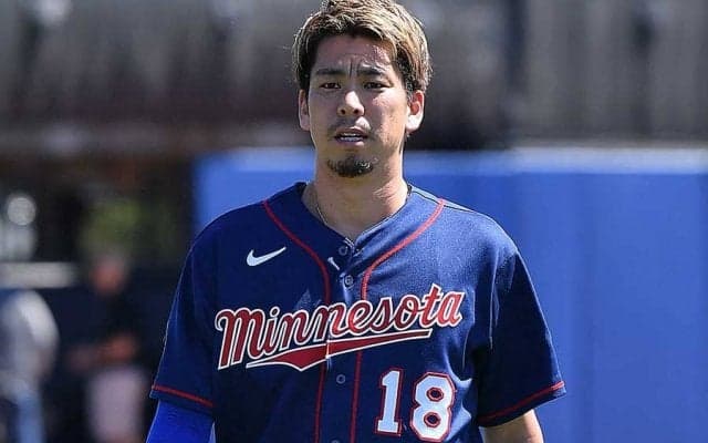 【MLB】前田健太×お酒は「足まで真っ赤」　早穂夫人公開の“誕おめ”写真にファン“笑撃”？