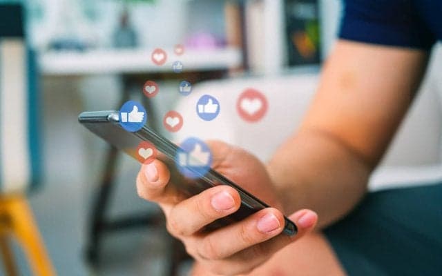 MLBとNASCARのSNSエンゲージメント率が高い理由とは？