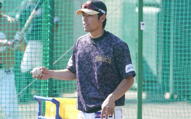 「すべてを考えさせるのは難しい」-元巨人内野手が監督1年目で学んだ指導のバランス