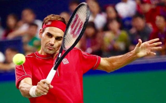 フェデラー、チチパスに快勝で決勝進出。ウィーンではティーム、シュワルツマンが決勝へ