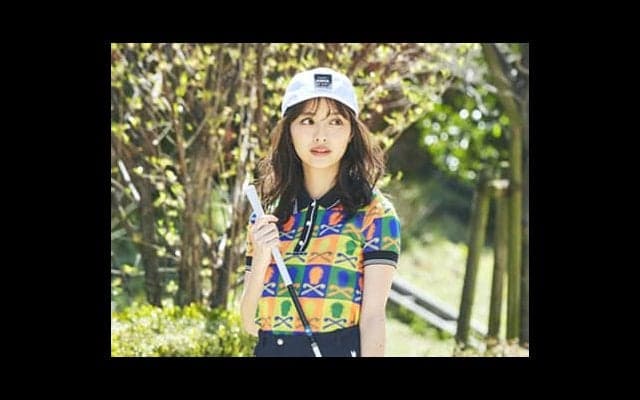 【内田理央ゴルフレッスン】存在感大のポロシャツを主役に軽やかコーデ