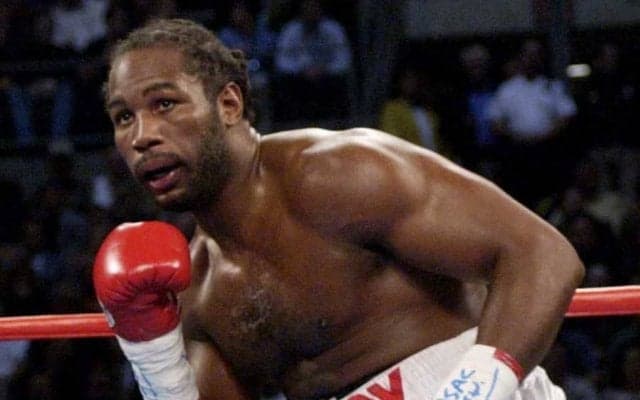 「何かを破壊する音だ」　19年前のヘビー級、ルイスの“無残な往復フック”に再興奮