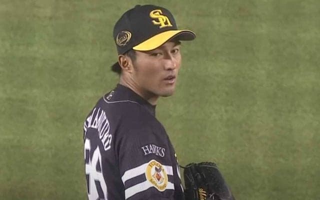 【球界名場面】今年から母校・興南に復帰！　“琉球トルネード”島袋の貴重なプロ初登板