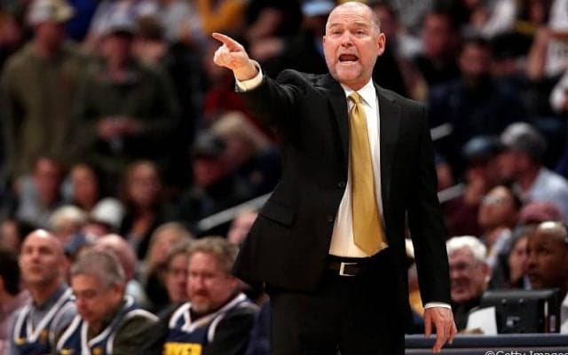 キャブズでレブロンを5年間見てきたマイケル・マローンHCが語る“MJとの違い”とは？