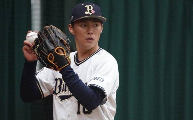 オリ山本の「風を切り裂く」剛球ブルペン動画が話題　「絶対打てない」「芸術品」